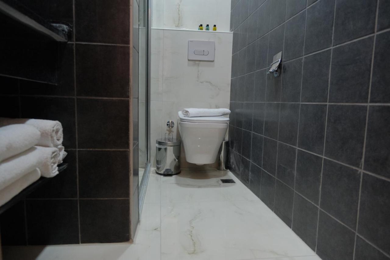 Adamantides Hotel Istanbul Eksteriør bilde