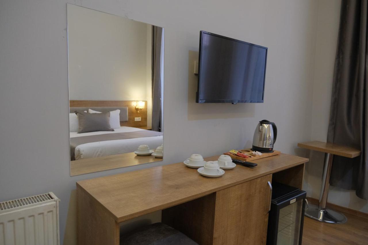 Adamantides Hotel Istanbul Eksteriør bilde