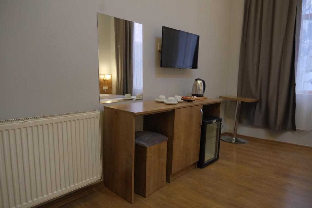 Adamantides Hotel Istanbul Eksteriør bilde
